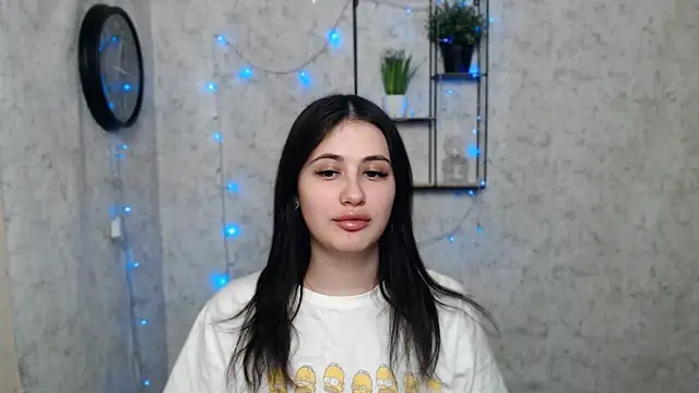 Snapshot of AliceSexyyy_ chatting on 12.27.24 AliceSexyyy online show from 12.27.24
