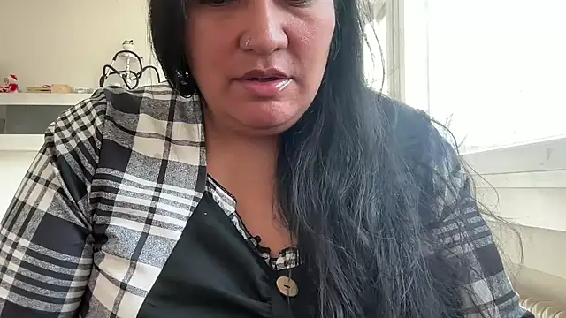 MashaCL online show from 11.13.25