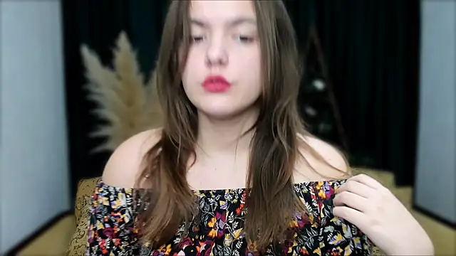 Snapshot of showmeparadise chatting on 02.27.25 showmeparadise online show from 02.27.25