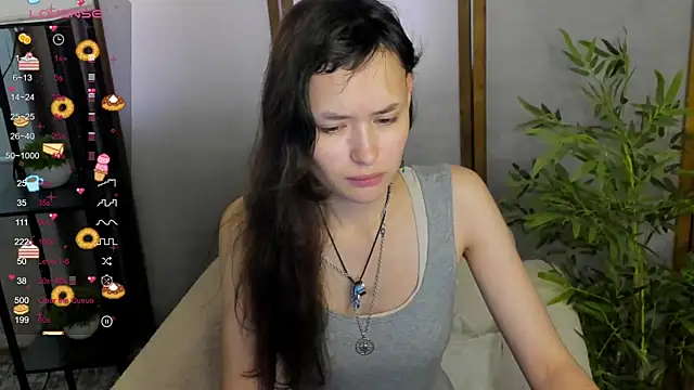 Emily Strikeee online show from 09.14.25