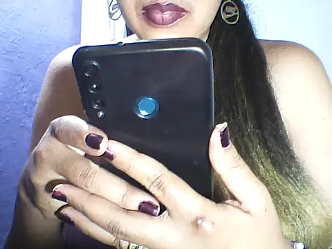 Snapshot of layanah12 chatting on 10.16.25 layanah12 online show from 10.16.25