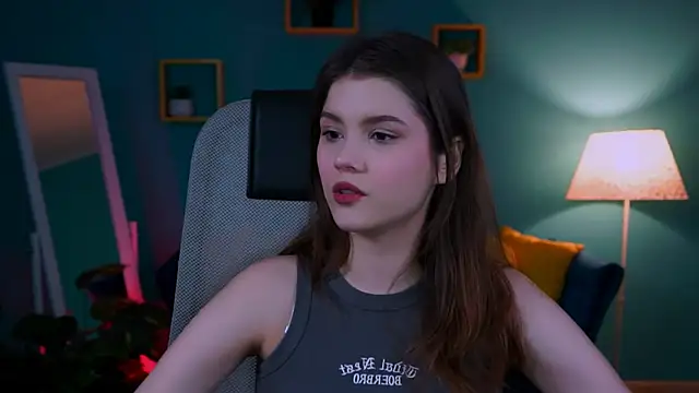 EvaThopson online show from 01.26.25