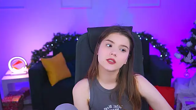 EvaThopson online show from 01.29.25