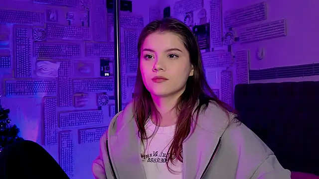 EvaThopson online show from 01.31.25