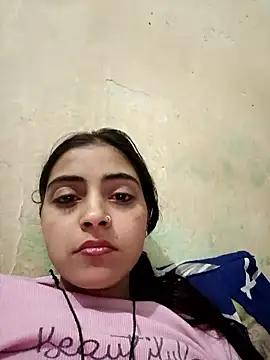 Snapshot of pikubaby chatting on 04.30.26 pikubaby online show from 04.30.26