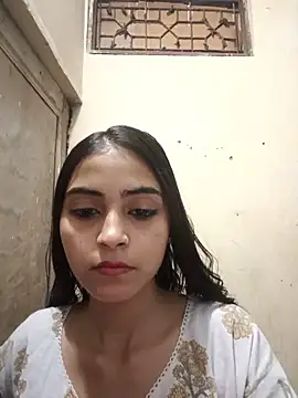 Snapshot of pikubaby chatting on 05.19.26 pikubaby online show from 05.19.26