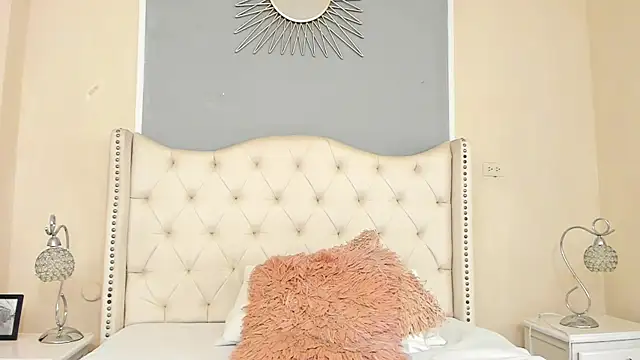 Ambar Collingg online show from 01.27.25