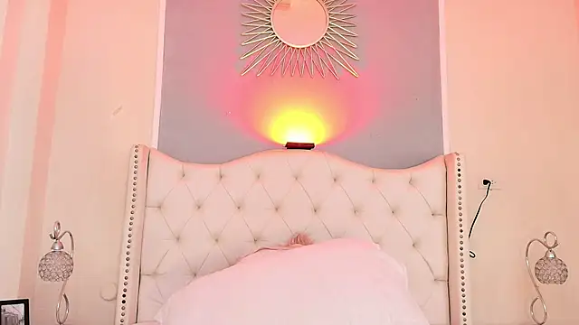 Ambar Collingg online show from 03.14.25