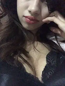 Snapshot of Yonaaaaaaaaa chatting on 03.11.25 Yonaaaaaaaaa online show from 03.11.25