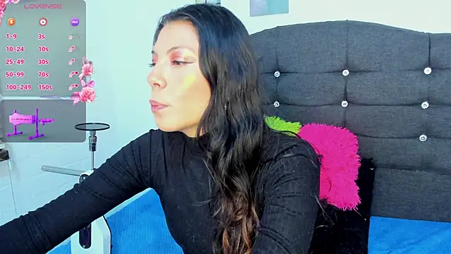 Snapshot of Selenakyle92_ chatting on 06.16.26 Selenakyle92 online show from 06.16.26