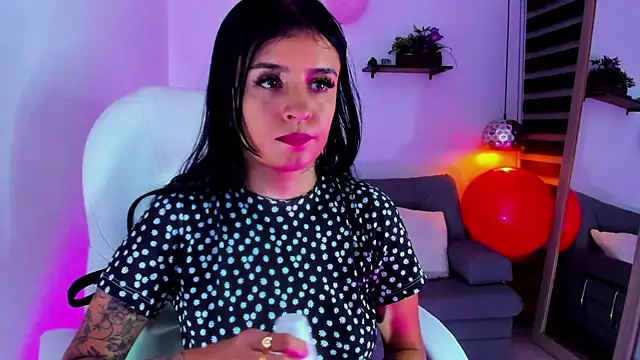 yenny garcia online show from 11.04.25