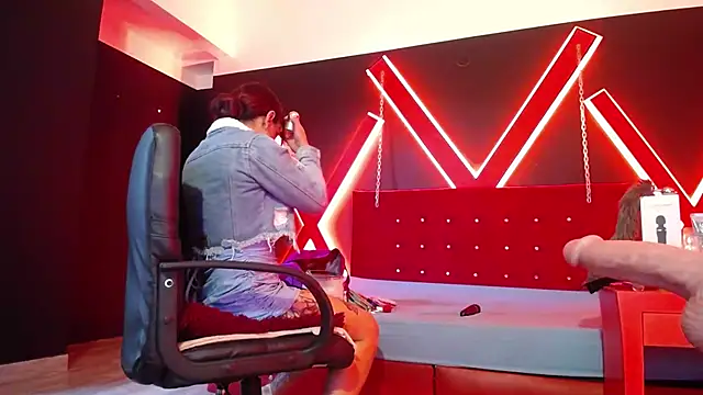 engel devil online show from 10.04.25