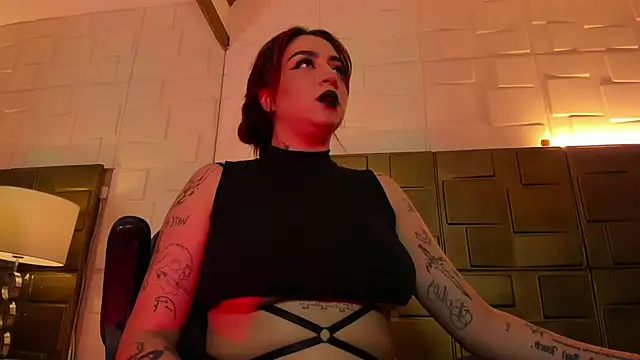 AnnikaMerliahh  online show from 03.05.25