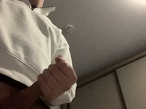 Snapshot of neilho1 chatting on 01.19.25 neilho1 online show from 01.19.25