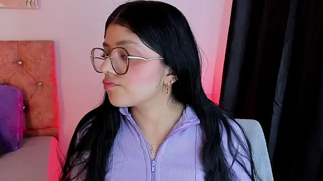 Snapshot of lana_dol chatting on 03.07.25 lana dol online show from 03.07.25