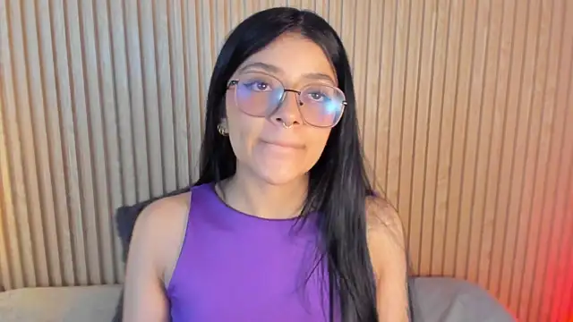 Snapshot of lana_dol chatting on 11.01.25 lana dol online show from 11.01.25