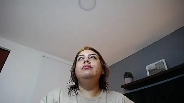 Snapshot of noaah_brown chatting on 12.10.24 noaah brown online show from 12.10.24