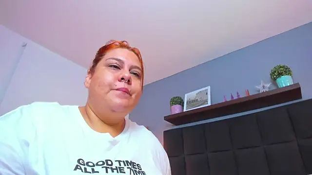 Snapshot of noaah_brown chatting on 02.11.25 noaah brown online show from 02.11.25