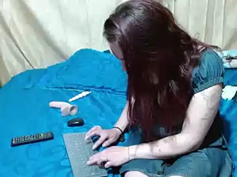 Sydney kanee online show from 12.19.24