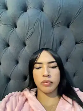 Snapshot of iam_cami chatting on 12.26.24 iam cami online show from 12.26.24