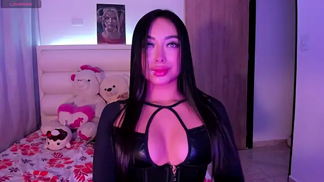 Snapshot of gaby_desire777 chatting on 10.19.25 gaby desire777 online show from 10.19.25