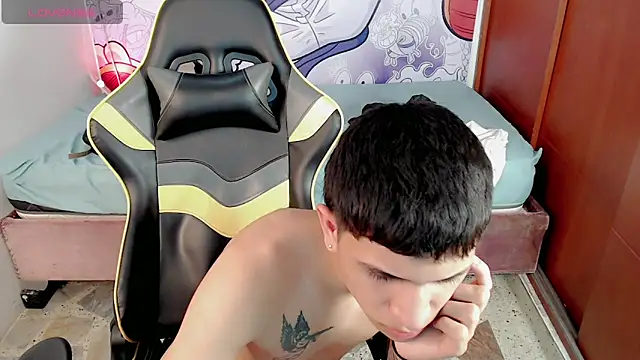 Brayan lopezz online show from 01.28.25