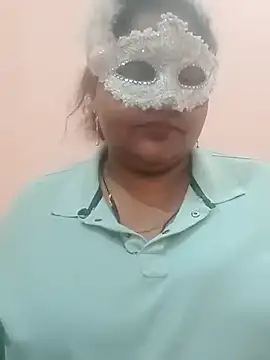 Snapshot of seemi_bhabhi chatting on 02.23.25 seemi bhabhi online show from 02.23.25