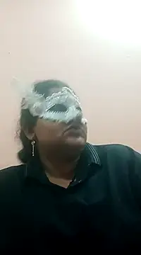 Snapshot of seemi_bhabhi chatting on 02.24.25 seemi bhabhi online show from 02.24.25