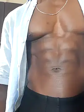 Snapshot of MIGHTY_MAGNUM chatting on 12.08.24 MIGHTY MAGNUM online show from 12.08.24