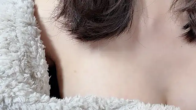 Snapshot of Lucky-susuBB chatting on 11.24.25 Lucky-susuBB online show from 11.24.25