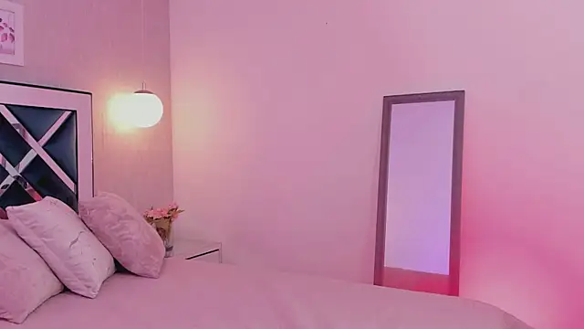 ibella7 online show from 02.24.25