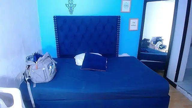 kinky redhead18 online show from 12.22.25