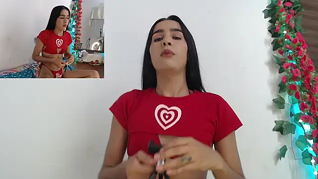Snapshot of liissa_0 chatting on 04.07.26 liissa 0 online show from 04.07.26
