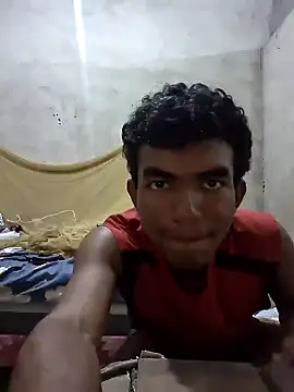 Snapshot of Reynold2608 chatting on 01.20.25 Reynold2608 online show from 01.20.25