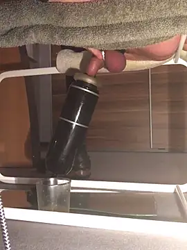 Snapshot of Inseminator69 chatting on 12.14.24 Inseminator69 online show from 12.14.24