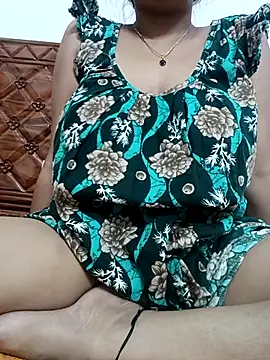 Priya 2222 online show from 04.25.26
