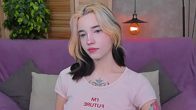 Snapshot of as1an_girlfriend chatting on 01.12.25 as1an girlfriend online show from 01.12.25