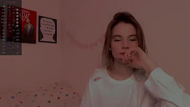 Snapshot of _ni_kiss chatting on 02.01.25 ni kiss online show from 02.01.25