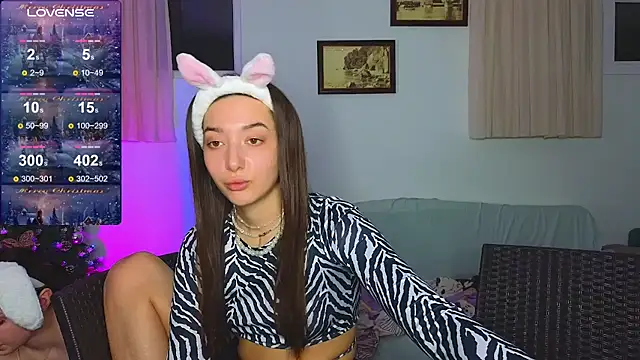 Wild Sophie  online show from 12.28.24