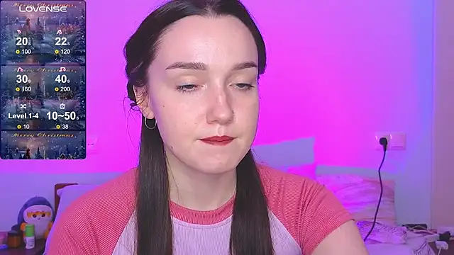 Wild Sophie  online show from 01.14.25