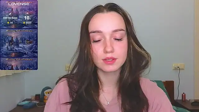 Wild Sophie  online show from 01.24.25