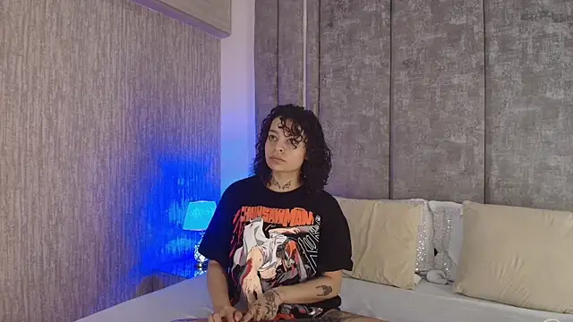 Snapshot of KatherineGomez chatting on 02.24.26 KatherineGomez online show from 02.24.26