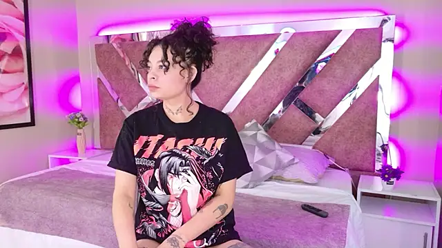 Snapshot of KatherineGomez chatting on 03.25.26 KatherineGomez online show from 03.25.26