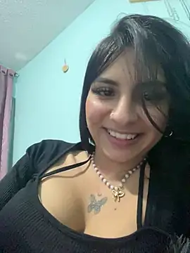 Hilary pinkk online show from 12.24.24