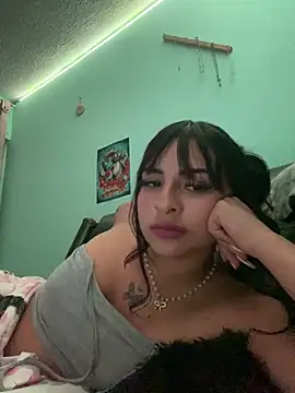 Hilary pinkk online show from 12.31.24