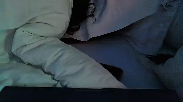 queen-chamss online show from 05.15.26