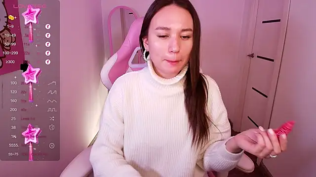 Snapshot of margeriTirell chatting on 03.07.25 margeriTirell online show from 03.07.25