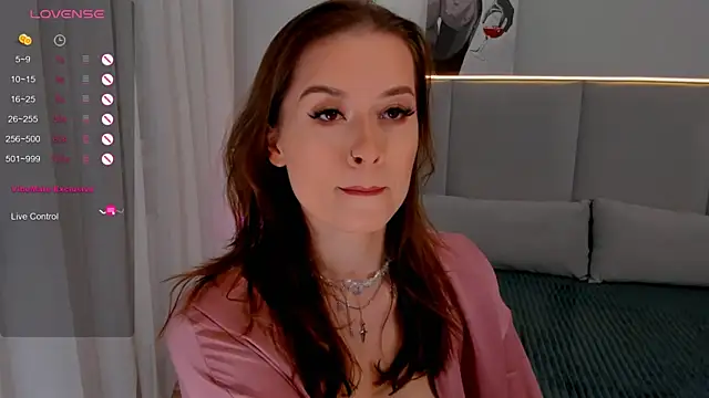 Emeli Love online show from 02.04.25