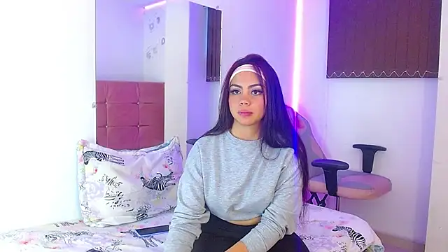Snapshot of maribelsex303av chatting on 01.12.25 maribelsex303av online show from 01.12.25