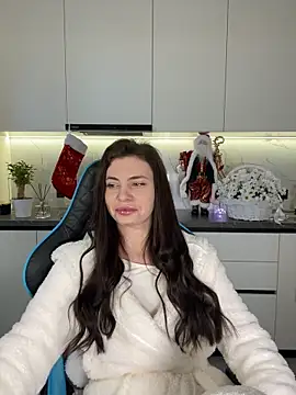 Snapshot of CurlyLara chatting on 01.11.26 CurlyLara online show from 01.11.26